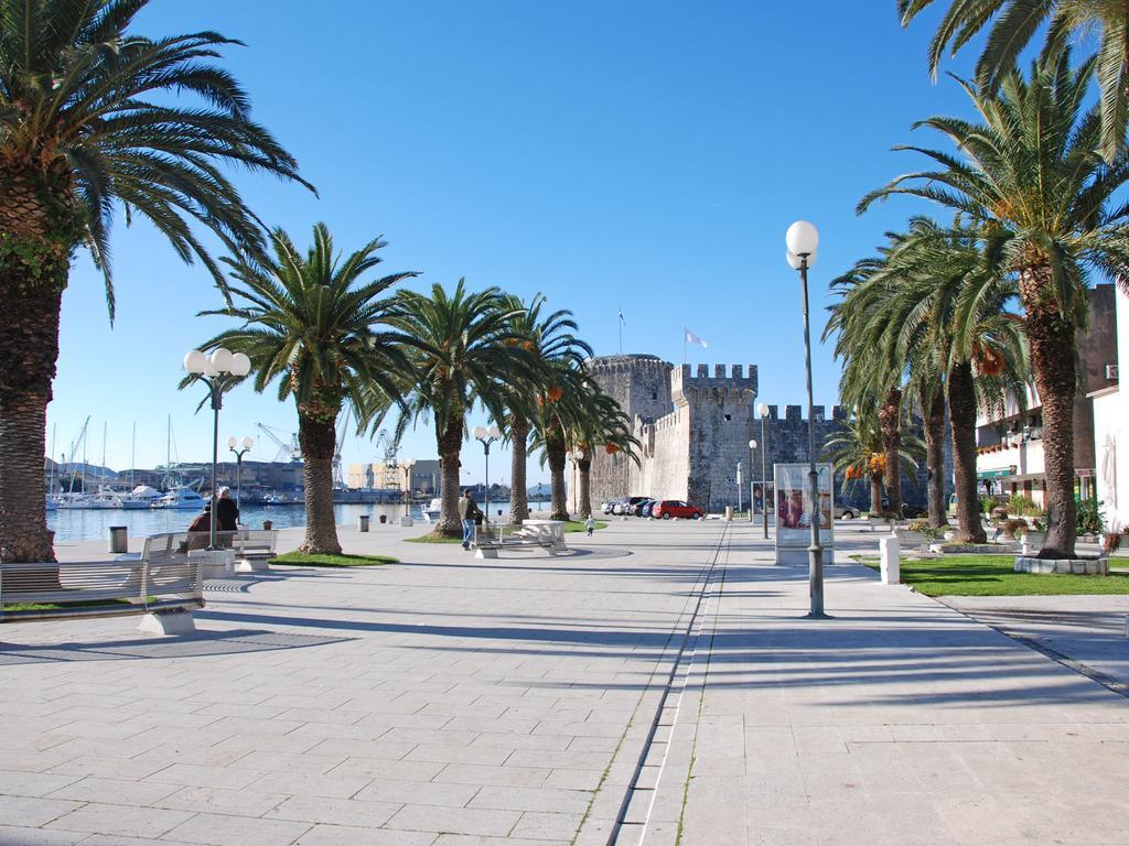 Studios Magnolia Trogir Cameră foto